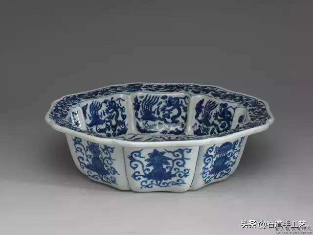 整套青花瓷器超大件,各个时期的青花瓷器特征