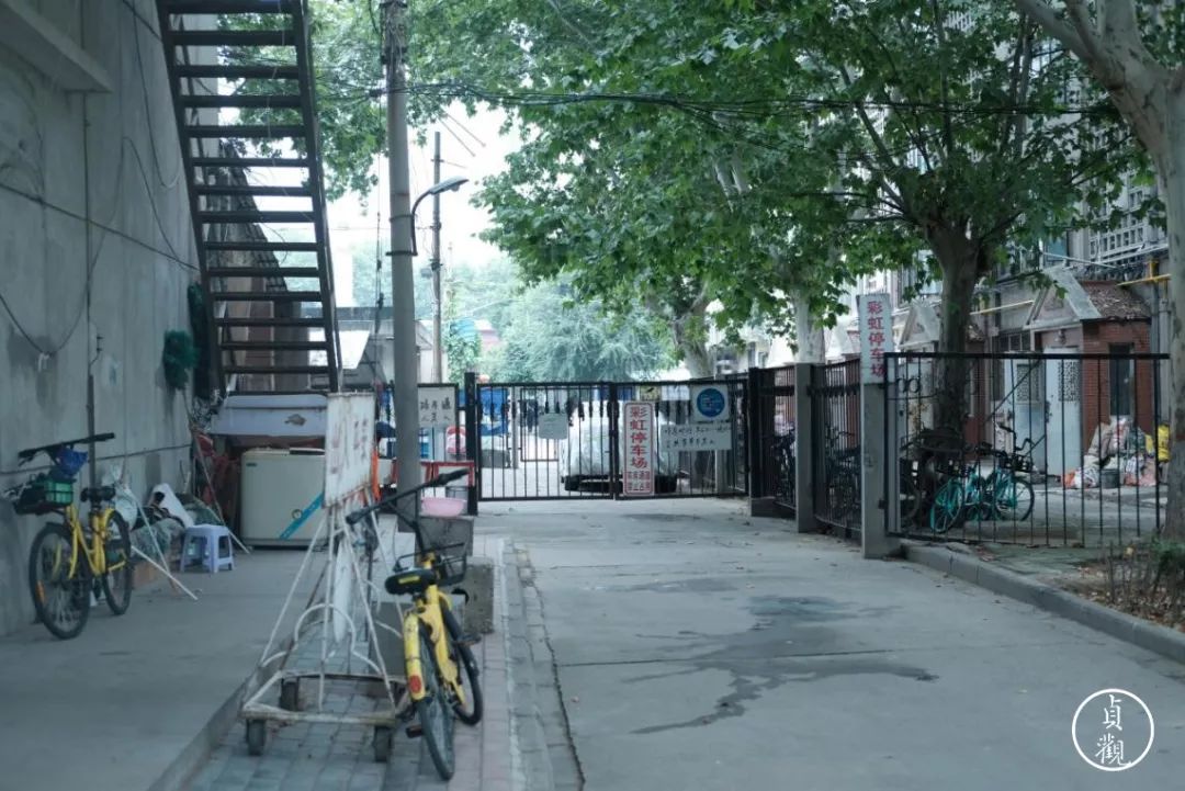 彩虹厂的辉煌历史,彩虹厂工人