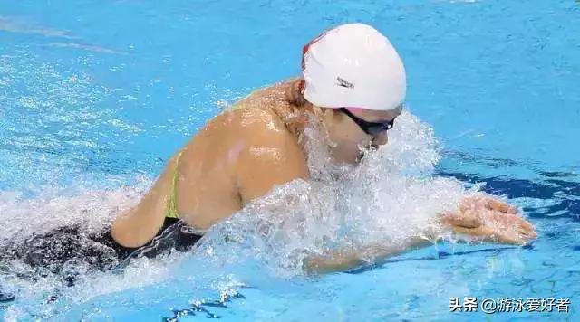 蛙泳如何提高速度而不累,蛙泳提速怎么样可以游得快