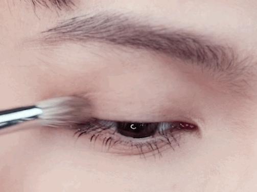 lisa的日系妆容,淡颜系妆容lisa