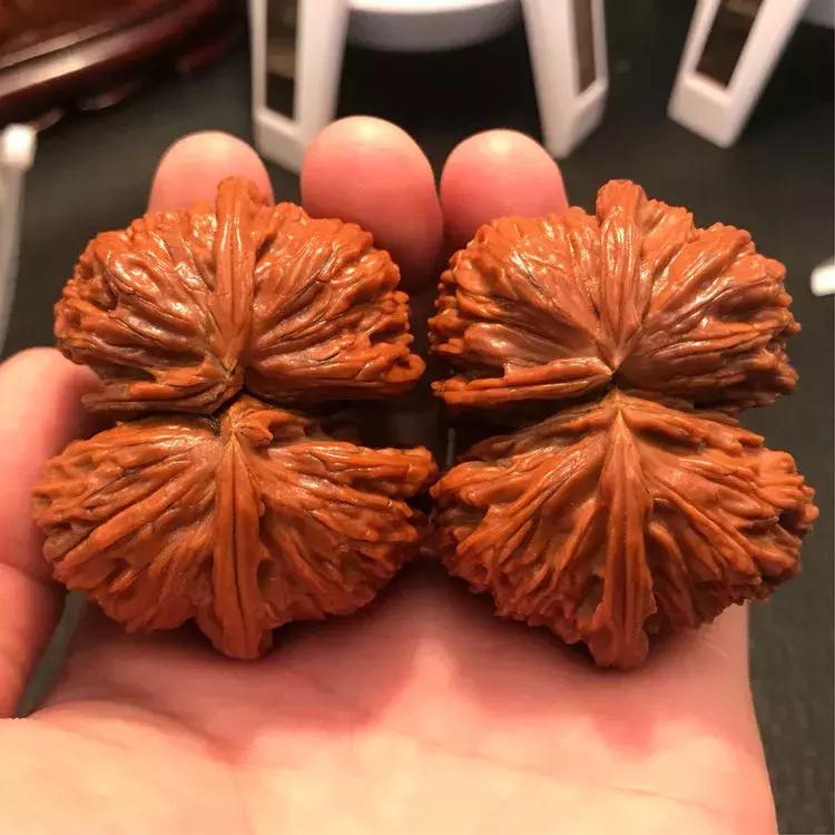 才买的文玩核桃怎样更快盘出包浆,文玩核桃出包浆以后怎么盘玩