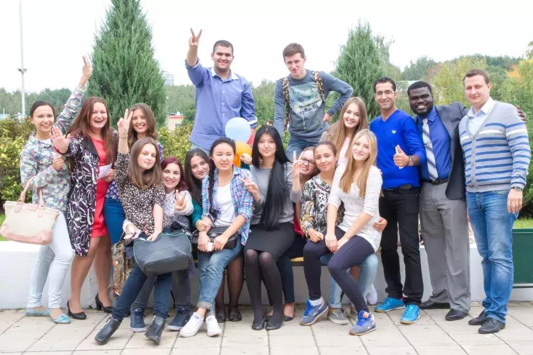 俄罗斯人民友谊大学