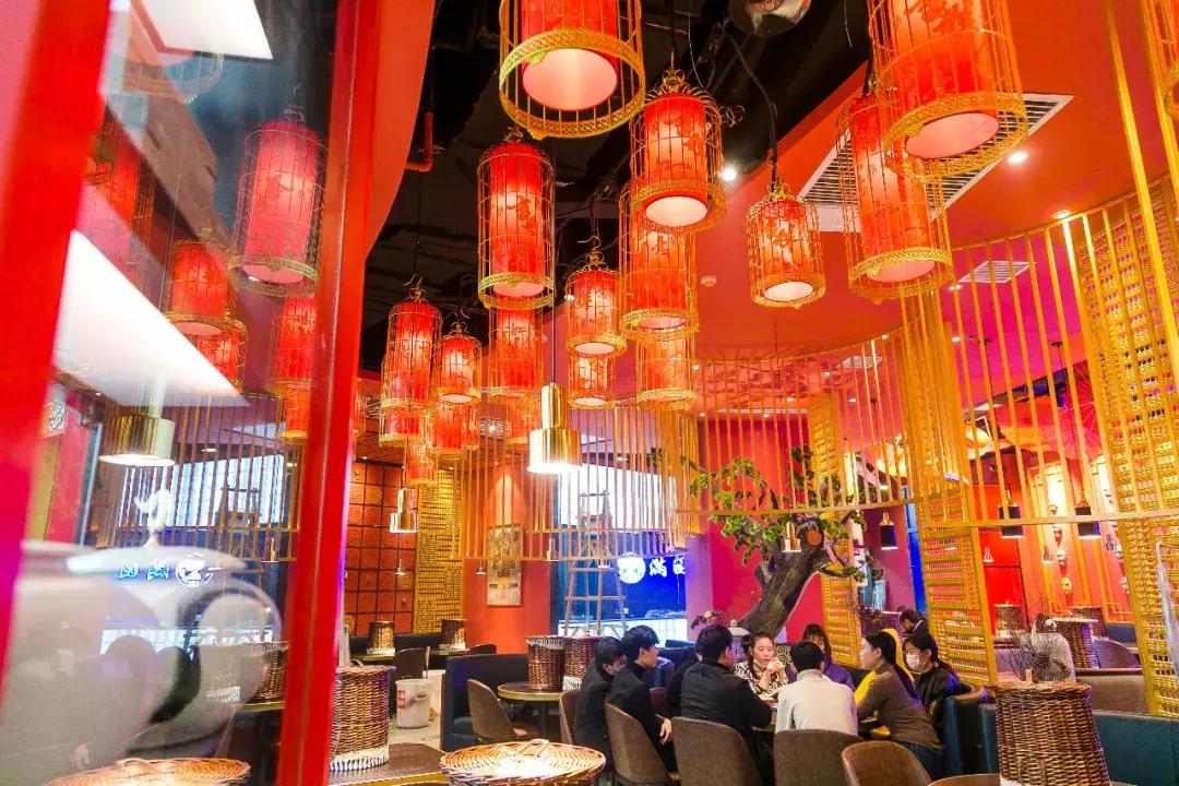 20万平米以上购物中心,郑州人气最旺的购物中心