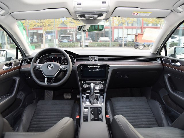 2018大众迈腾4万公里1.8t,迈腾车主10万公里