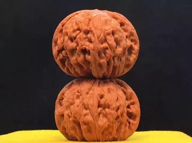 什么样的核桃漂亮,什么样的核桃不苦涩