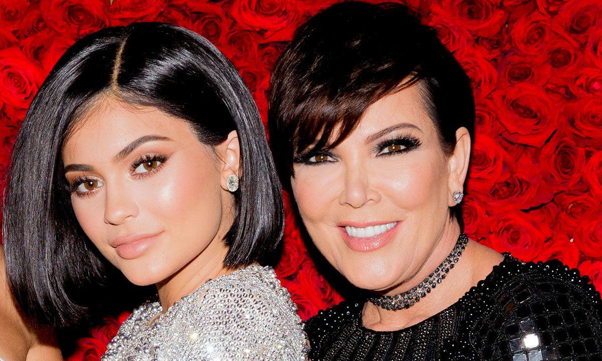 卡戴珊妈妈黑人男友翅膀硬了？偏袒凯莉詹娜，公开指责肯豆粗鲁