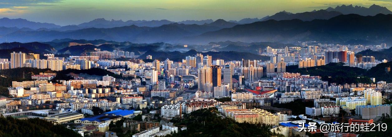 湖北最低调的市政府,湖北十堰周边城市