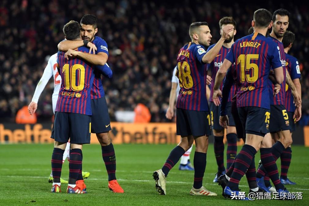 相继达成400球里程碑,C罗:我花了497场比赛,那梅西呢?