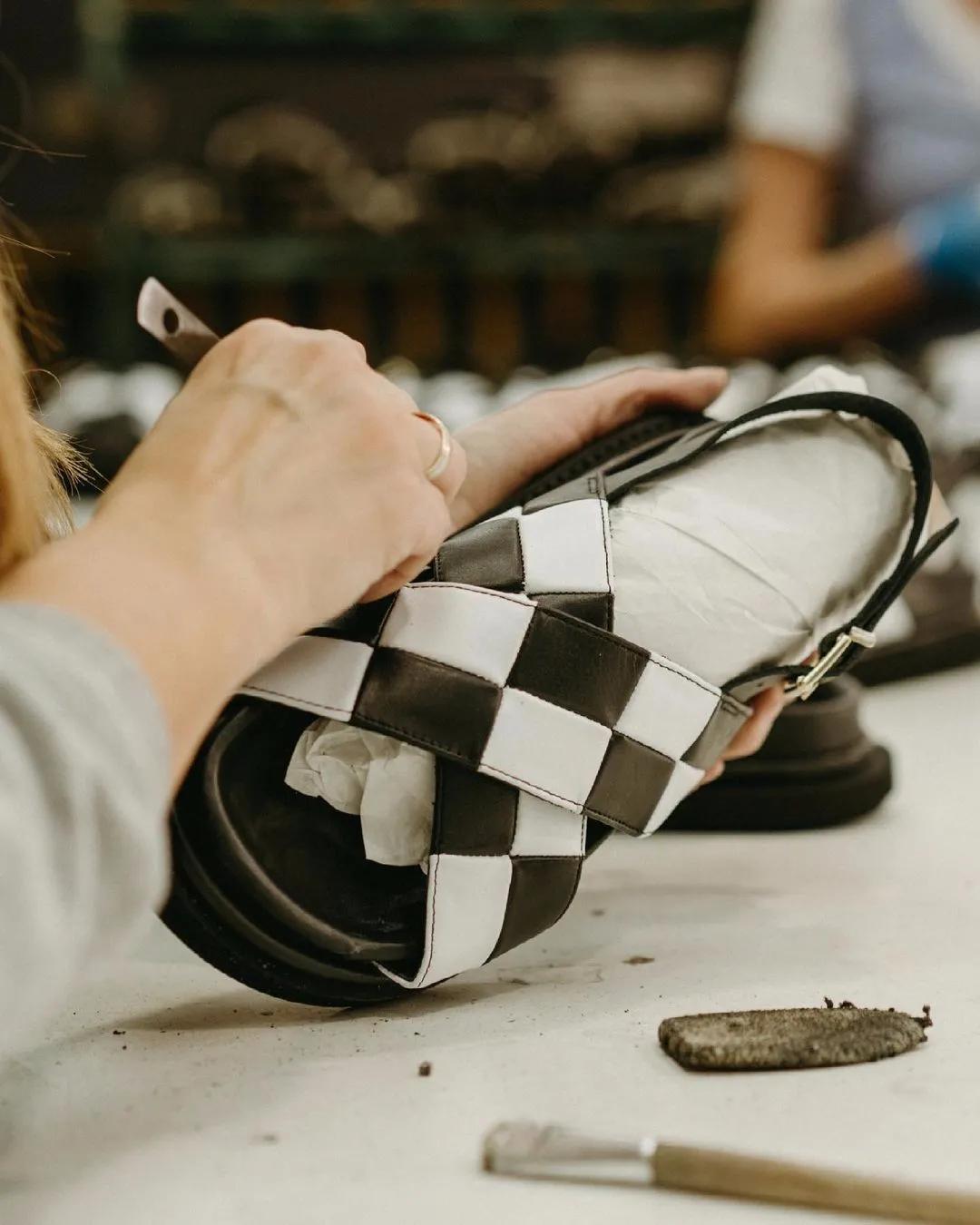 厚底鞋恶心穿搭,厚底丑鞋2022爆款