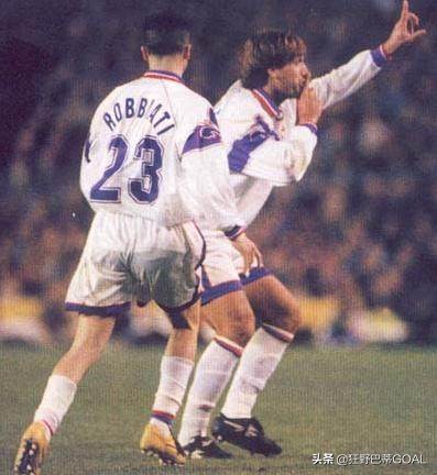 战神巴蒂斯图塔庆祝动作,巴蒂年轻时巅峰帅照