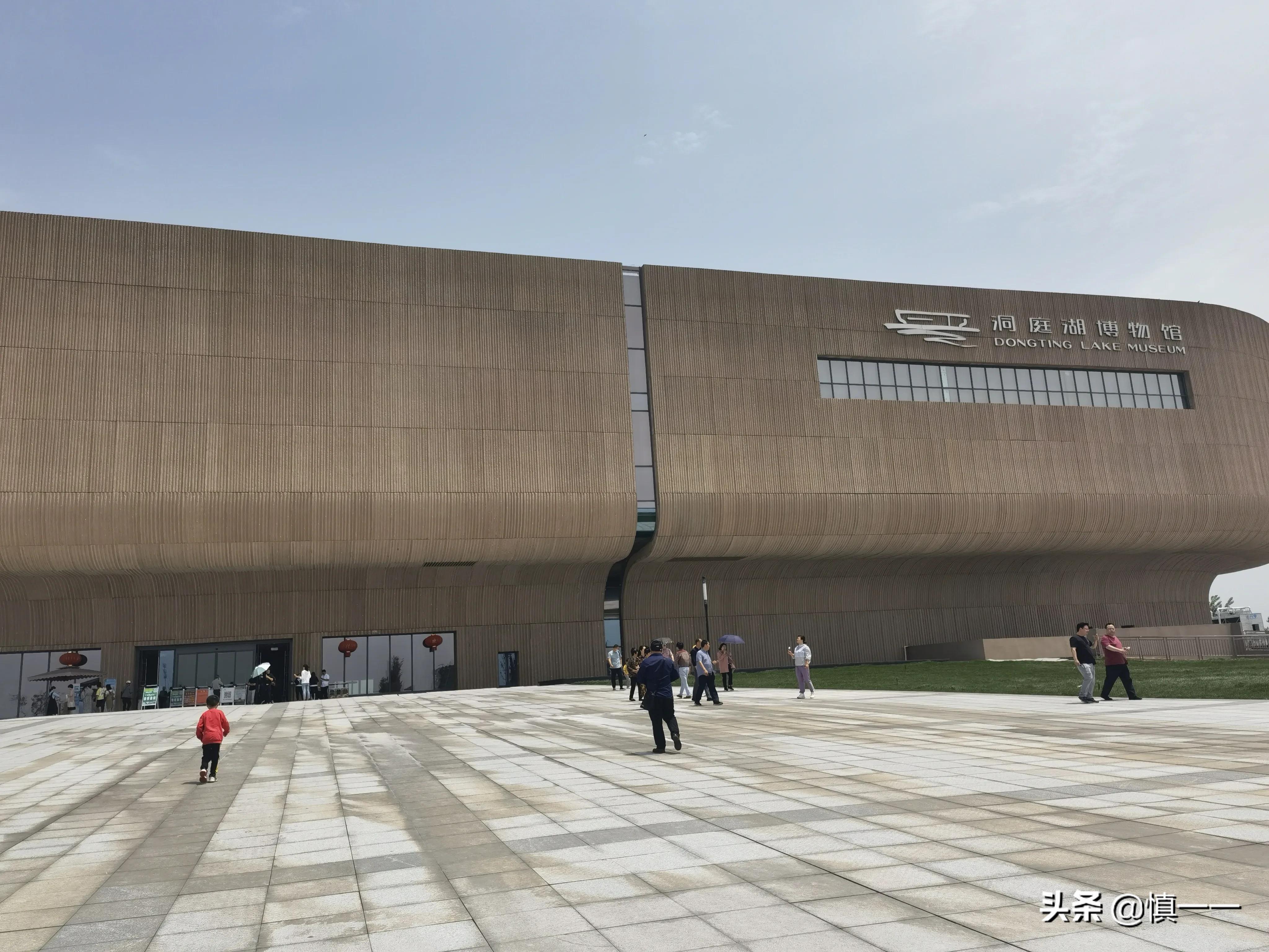 见到传说中的柳毅井传书亭，拜谒湘妃墓、亲眼目睹湘妃竹的真面目