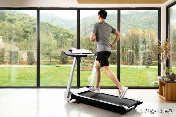小乔x3pro跑步机评测,迪丽热巴小乔跑步机发布会