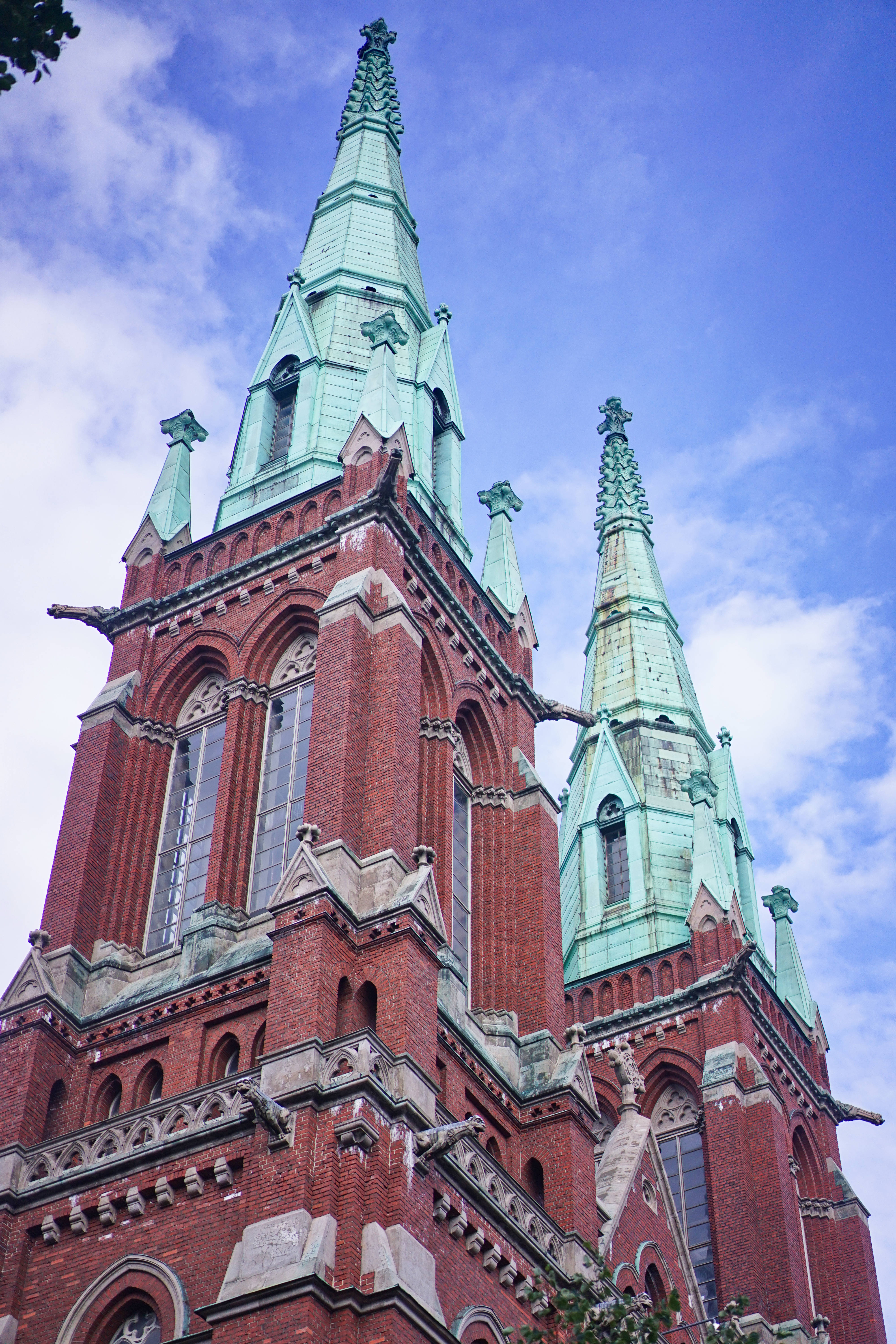 不会英语也能嗨的国家,不会英语能游遍世界吗