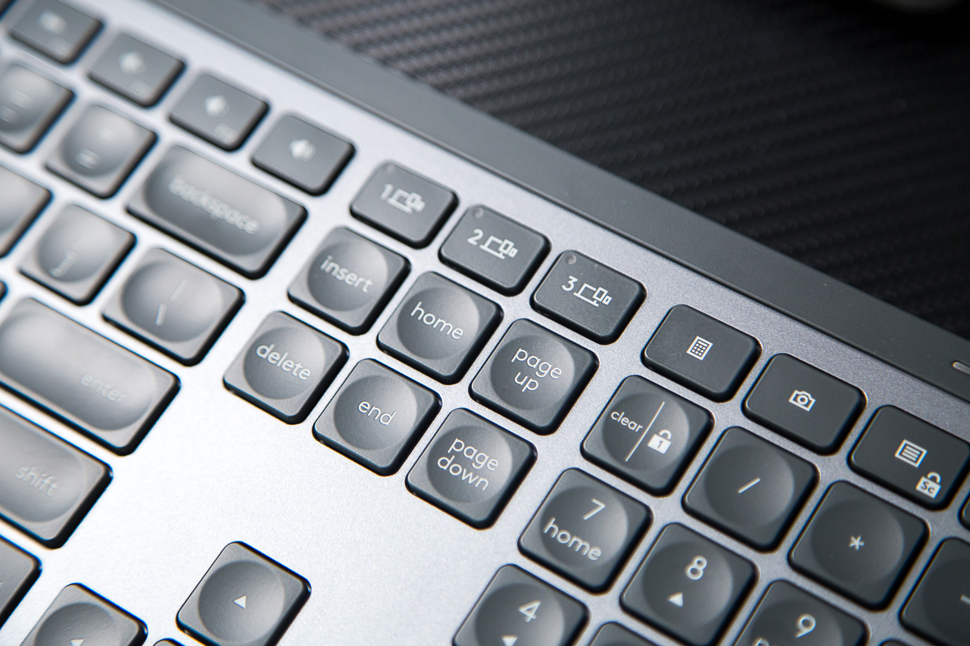 罗技mxmaster2s蓝牙连接电脑,罗技mxmaster2s和3