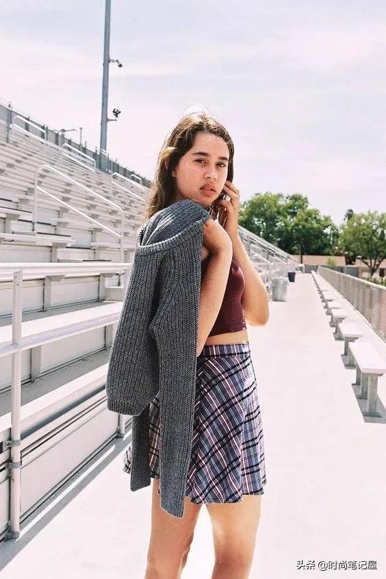 菱格纹格子裙,女人味十足的打底裙