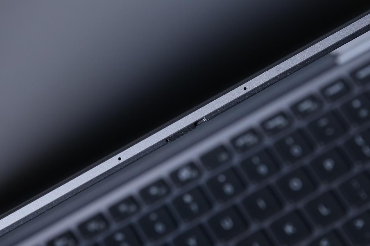 一次去南方的公务出差，电脑进水后的拯救之旅