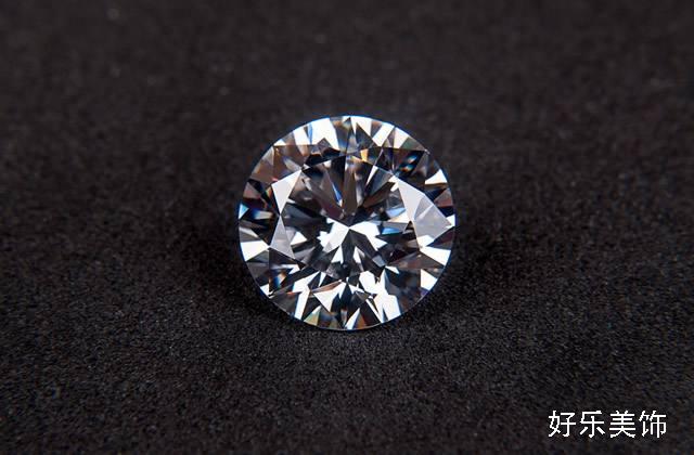 莫桑石冒充真钻靠谱吗,莫桑钻假货一大堆