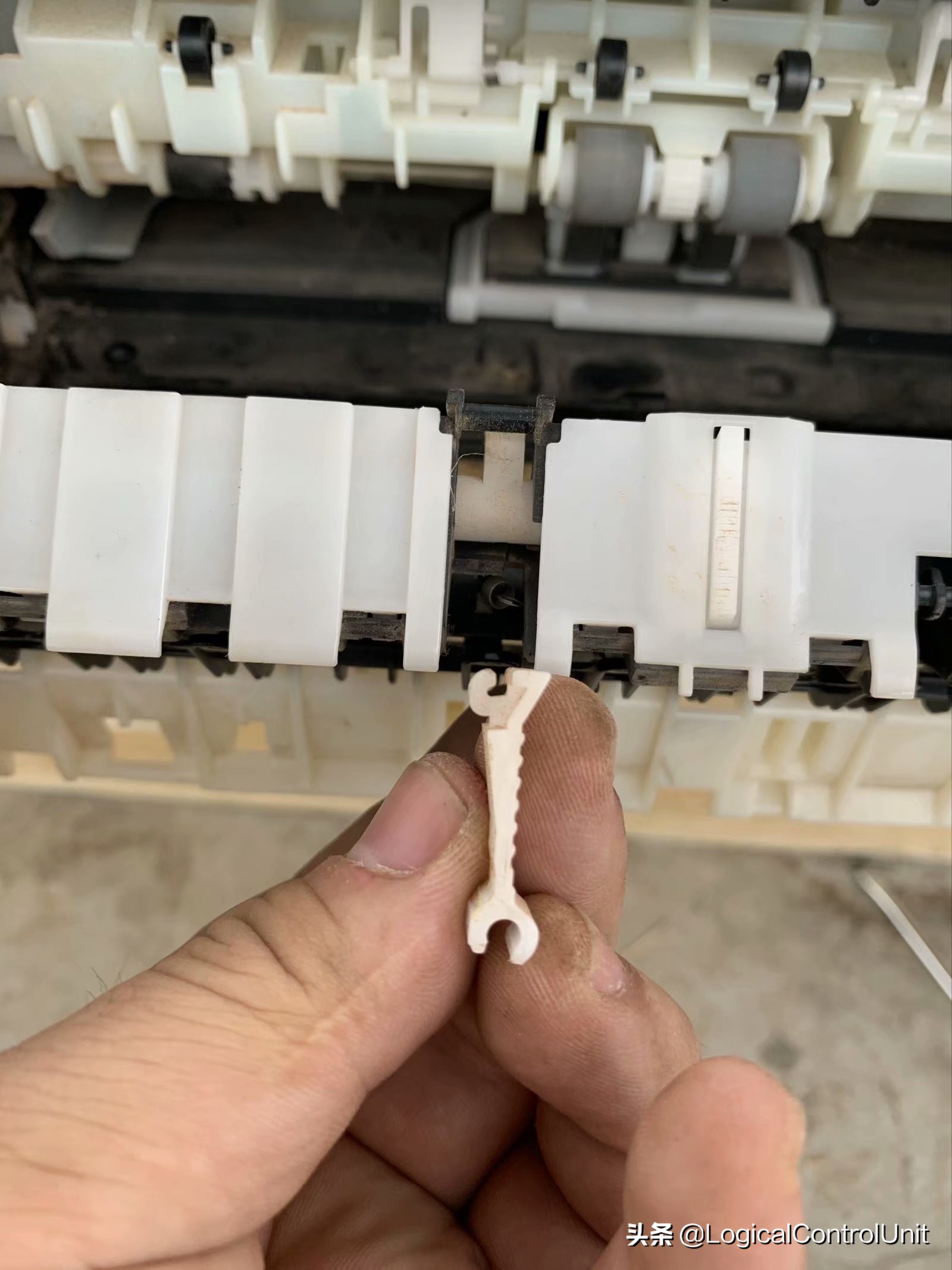 佳能mx378怎么清除卡纸,佳能打印机mx728拆卸步骤图解