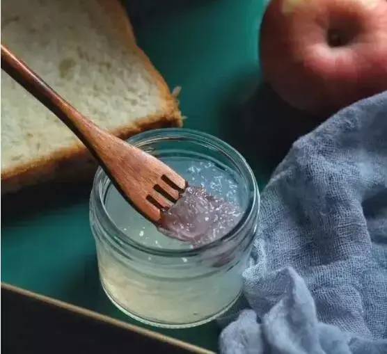 为什么你炖燕窝总化水？一招还你一碗营养Q弹好燕窝