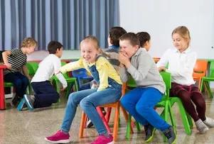 翻唱英文歌的女老师,翻唱英文歌特火的英语老师