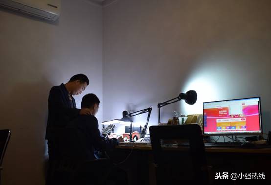 学霸初中退学并创业成功,学霸厌学辍学打工