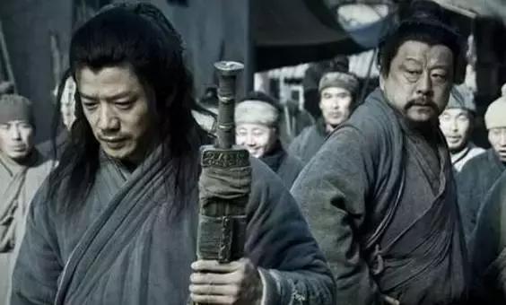 韩信的一生超励志,功高震主韩信蒯彻