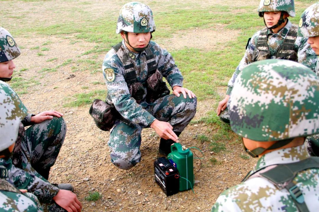 杞﹁締瓒婇噹瑁呭,杞﹁締瑁呭閰嶅