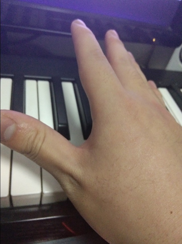 快速弹八度怎么练,手小如何弹八度四音