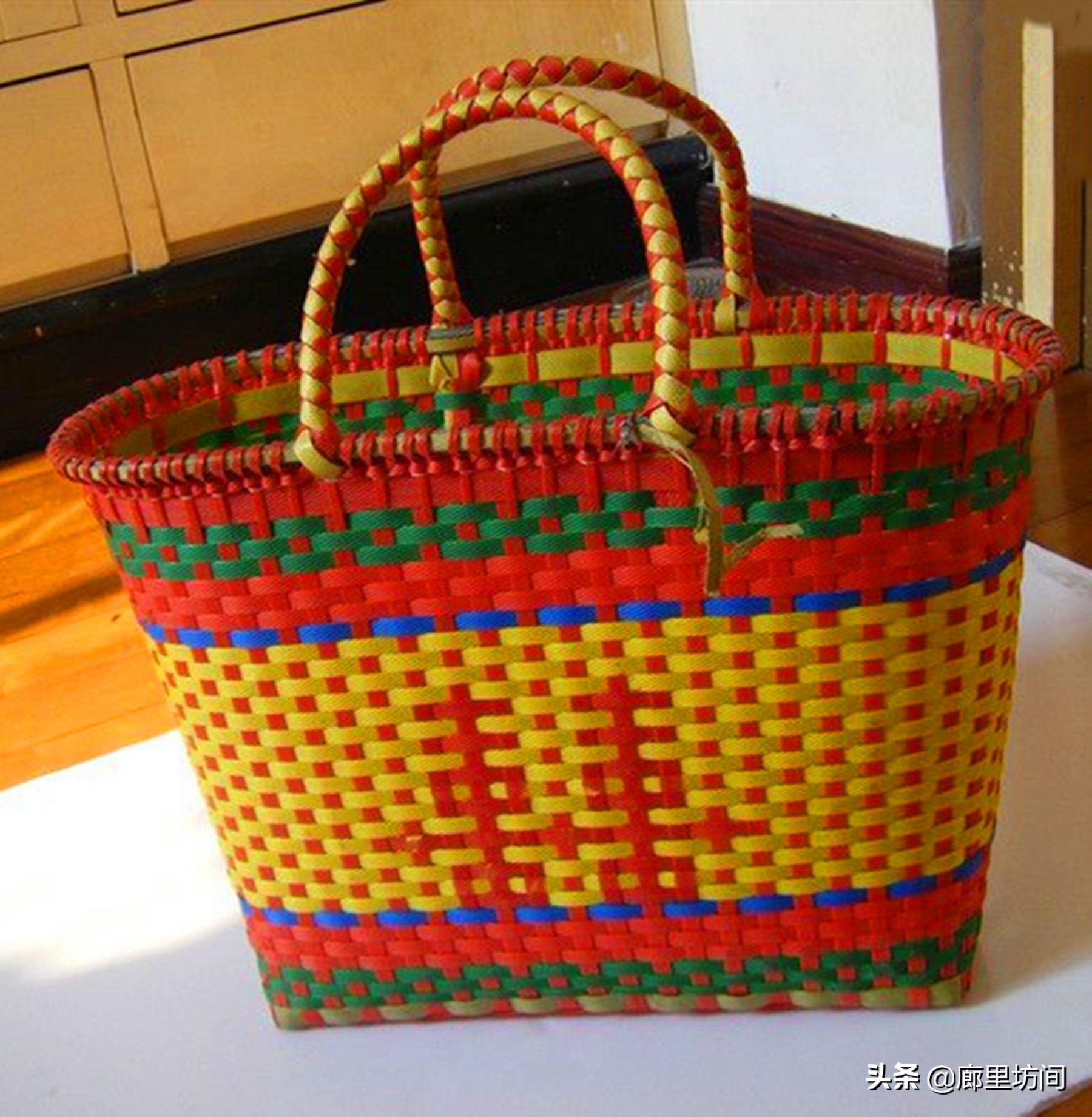 老物件:网兜上世纪七八十年代神奇的携物工具如今已经少见了