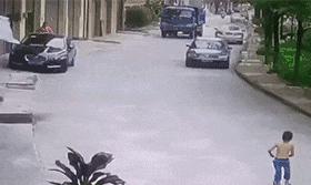 山海经中以乳为目以脐为口的怪物,山海经搞笑图片