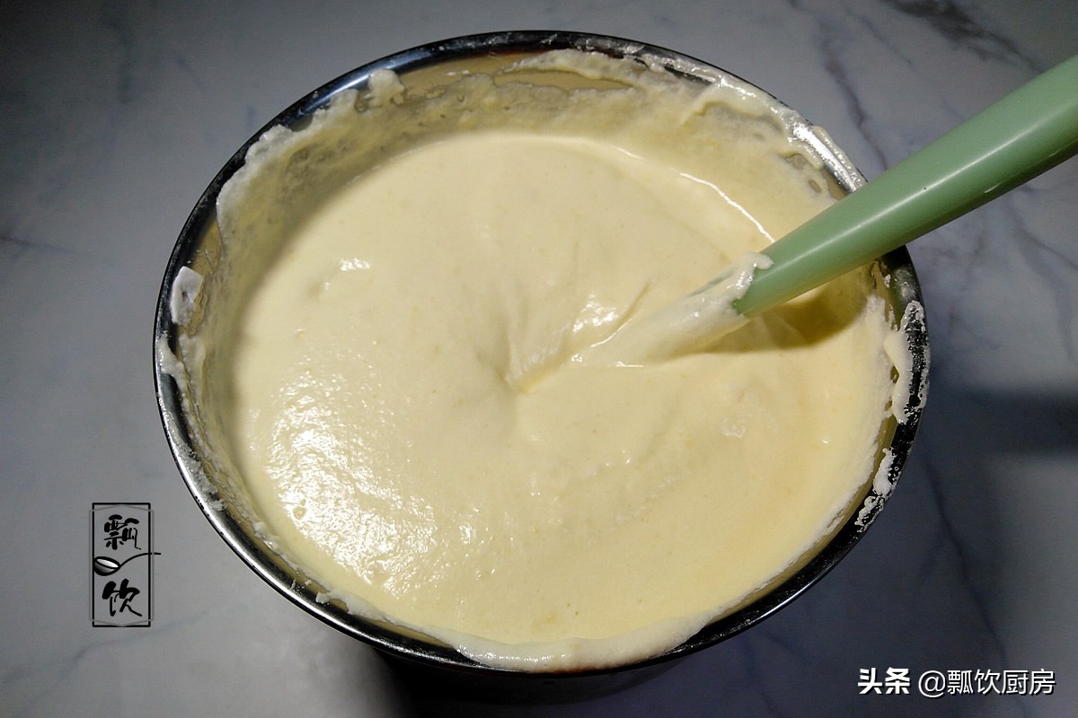 用高筋面粉做蛋糕最简单的方法,低筋面粉怎样做蛋糕更蓬松