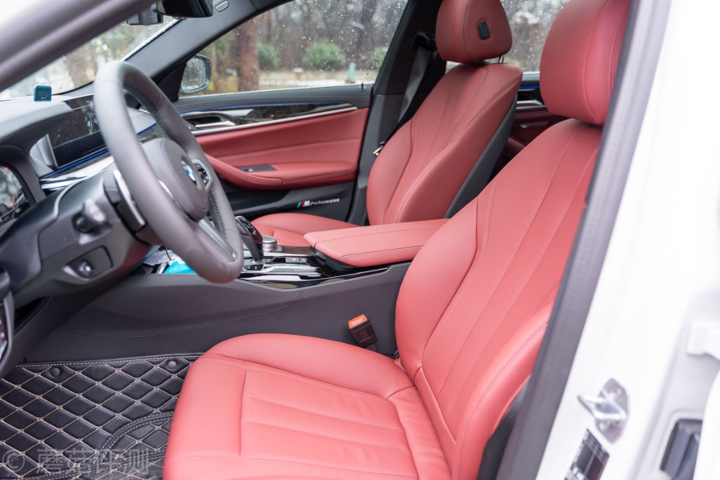 50万预算够买宝马530i吗,50万买宝马5系l4