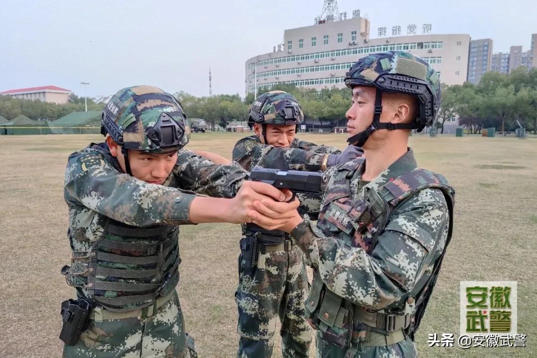 走好军旅路｜江朋朋——从军路上的“三本秘籍”