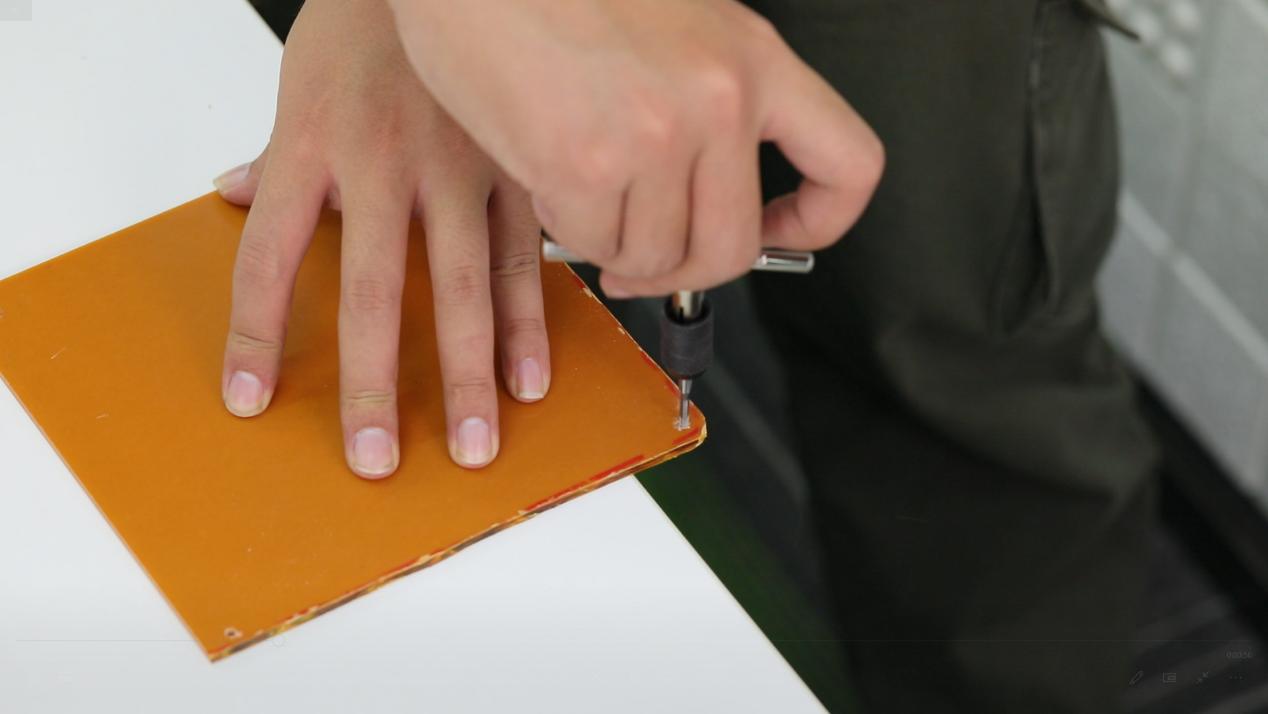 怎么diy一台顶配笔记本,教你如何自制笔记本