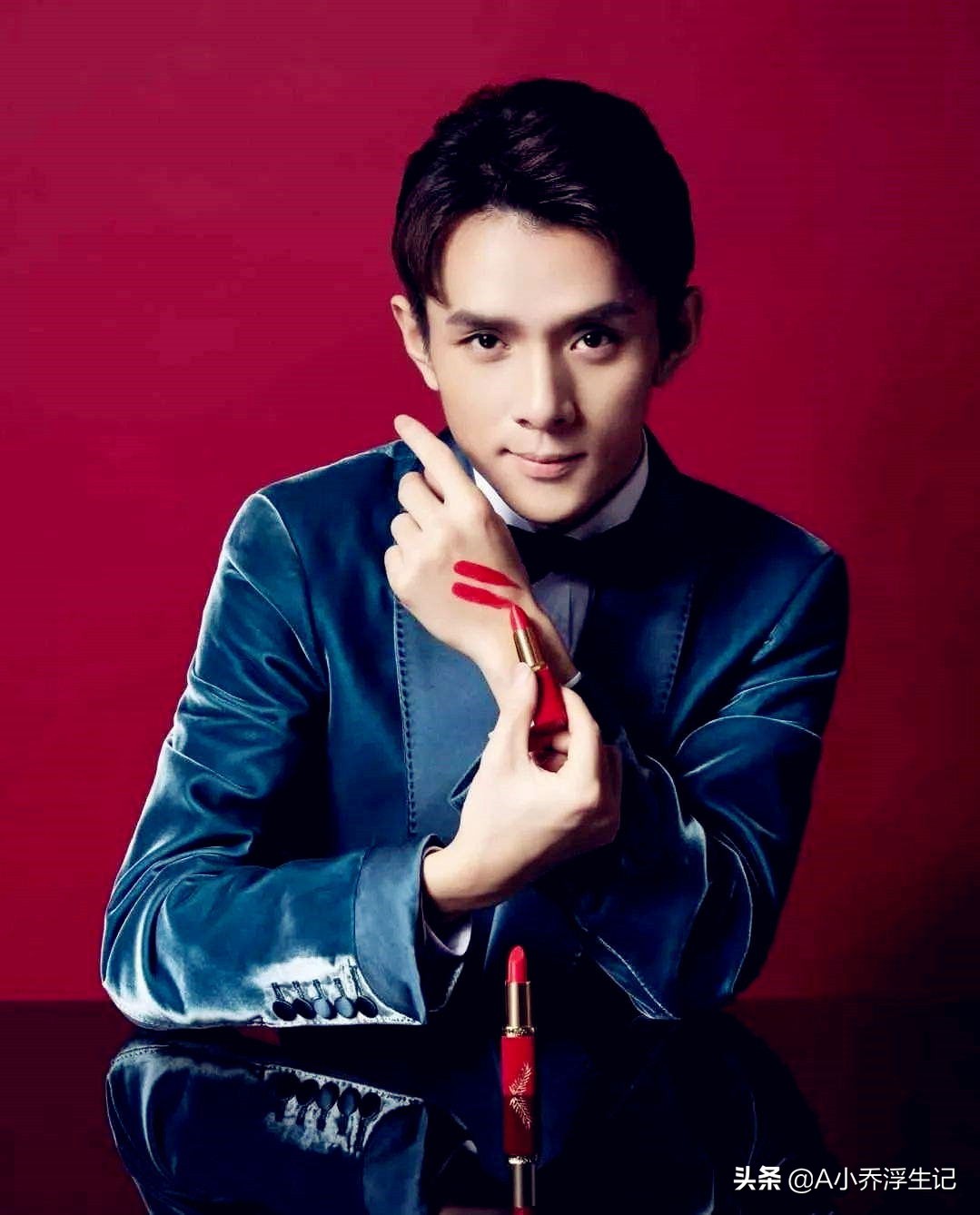 最近很火的李佳琦,东北小伙李佳琦