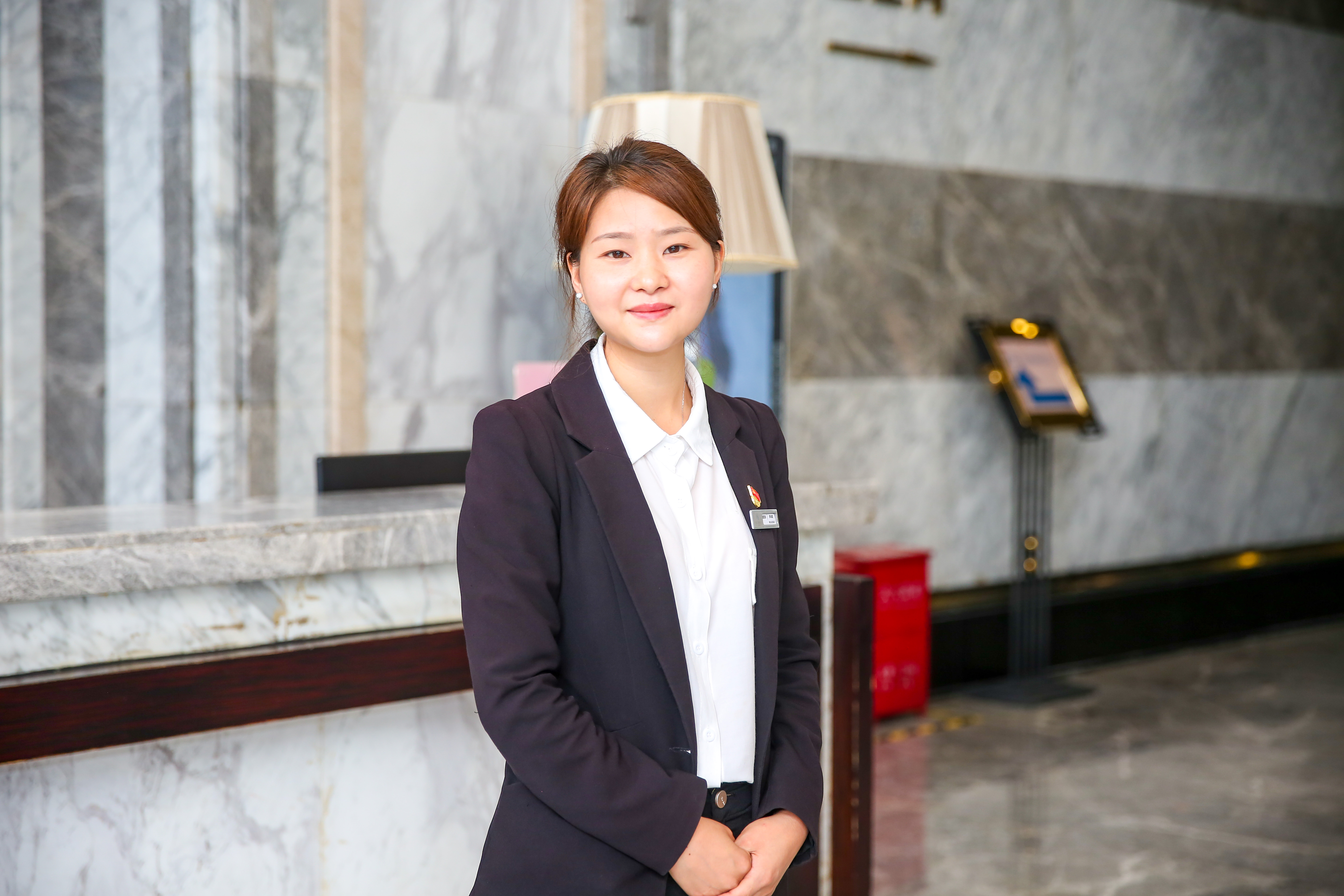 「身边*党**员」“宏管家”罗冰霜:在“走心”的服务中践行初心使命