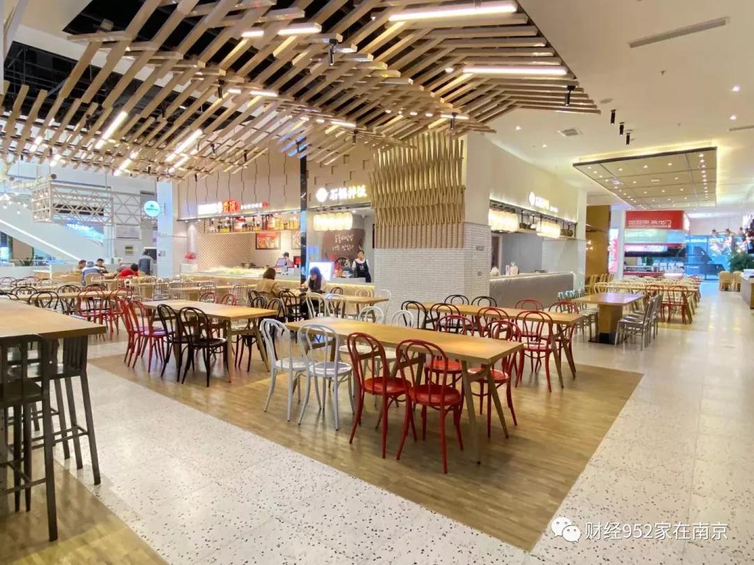 从千呼万唤到稀稀拉拉,南京南站商业一开业就入秋?
