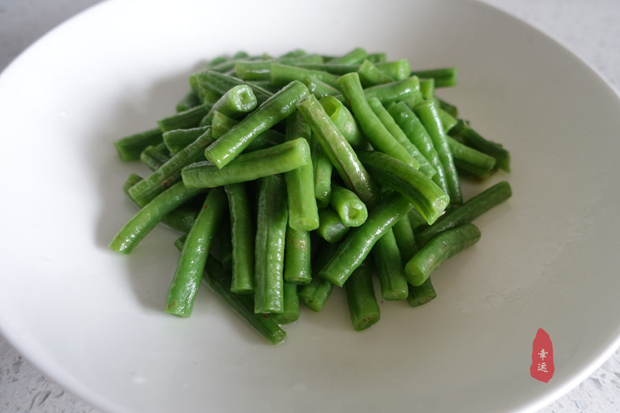 凉拌豇豆茄子的做法,凉拌豇豆最正宗的做法