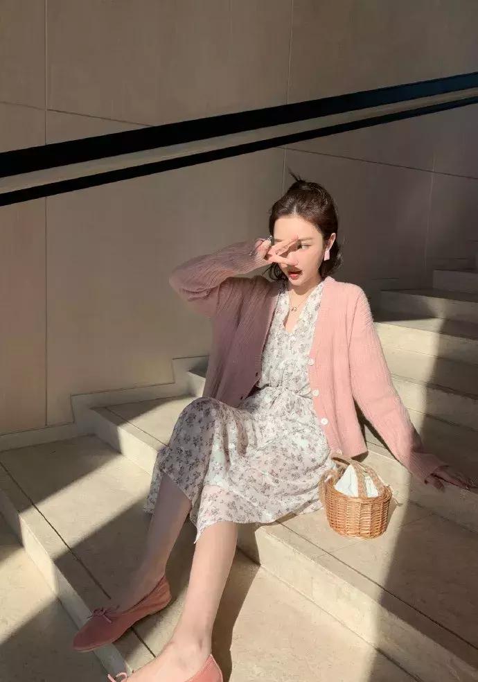 同一件衣服网红店的售价惊为天人？网红店的水有多深...