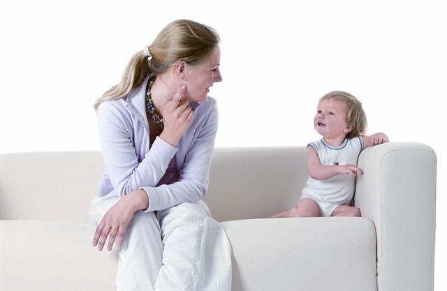 孩子插嘴打断别人说话该如何引导,孩子说话爱插嘴不分场合如何引导