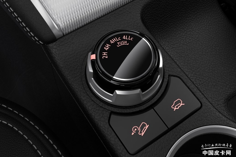 沉浸式体验进口三菱l200,三菱l200进化史