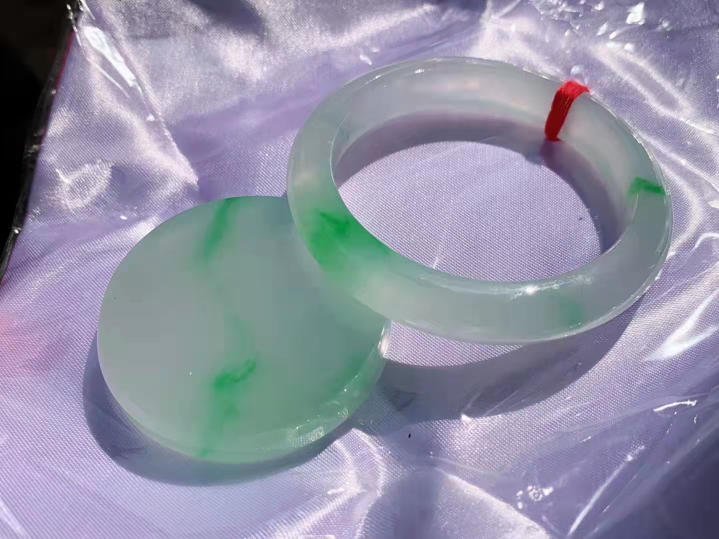 翡翠等级与价格怎么分类,一般的翡翠要多少钱一克