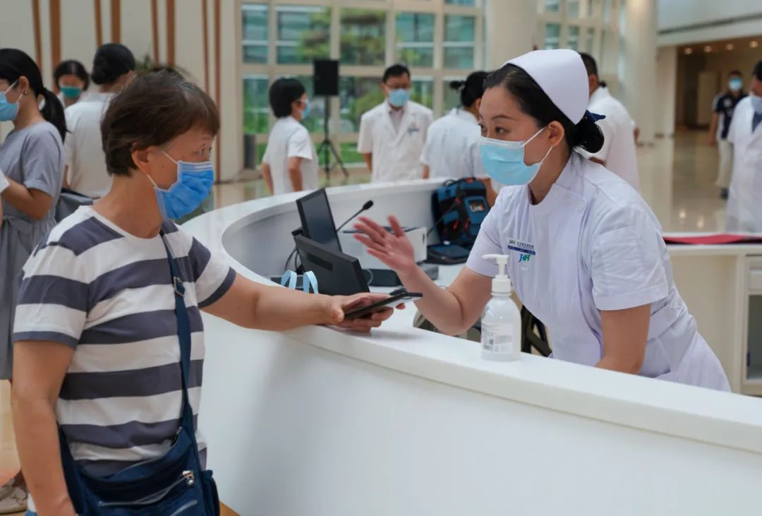 积水潭医院新龙泽院区24小时电话,积水潭医院新龙泽医院开门诊时间