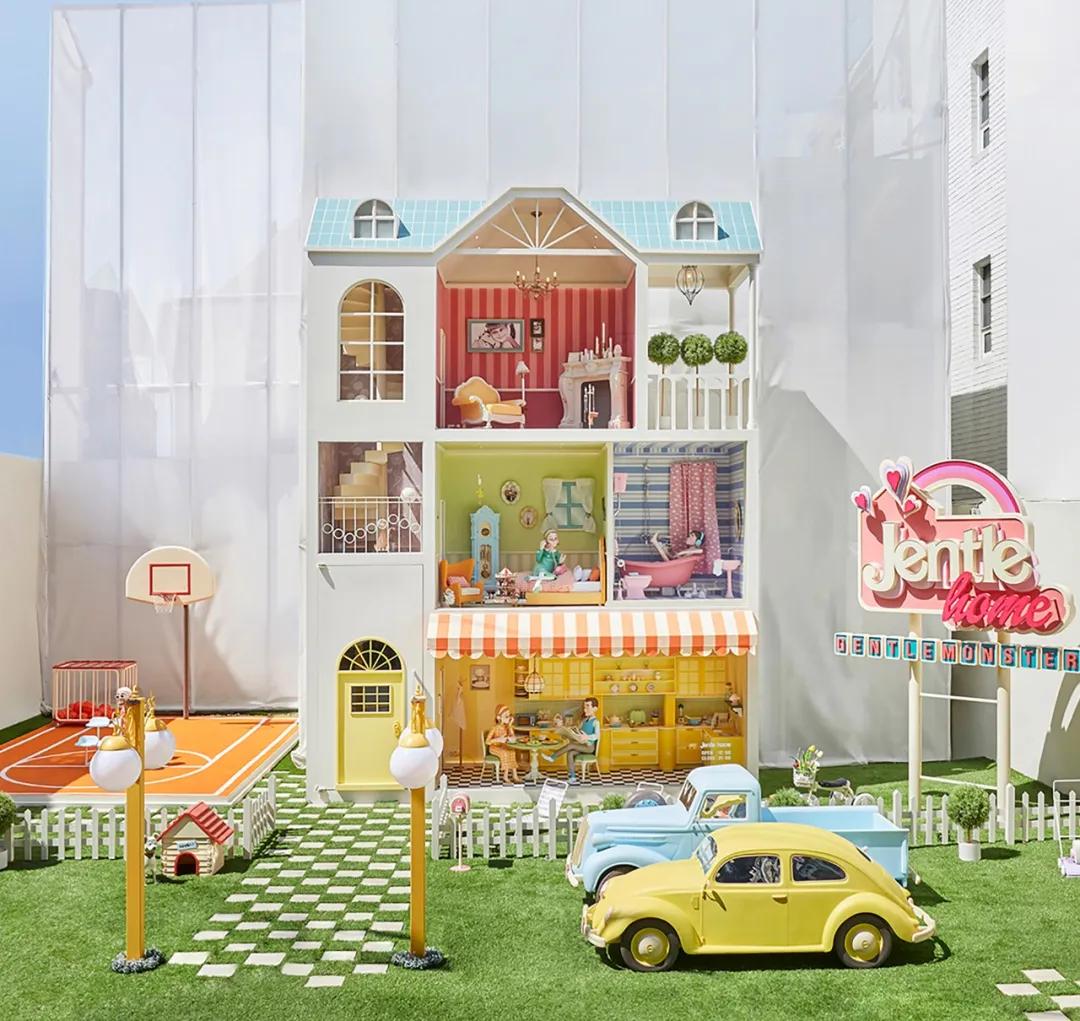 蔡徐坤成纪梵希彩妆代言人，《少年的你》成金像奖最大赢家…