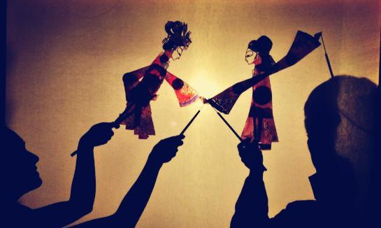 牛年扭蛋机、5折买明星同款、年味美食买一赠一，新春焕新颜