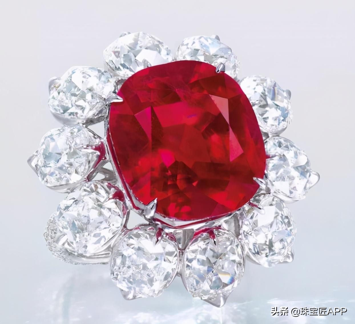 推荐一款中档的红宝石戒指,最值得买的红宝石戒指