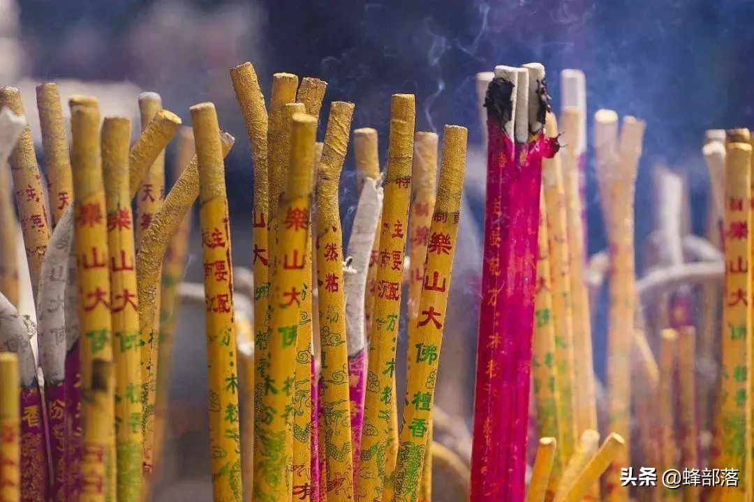 俗语借三不借二啥意思,东西四不借的正确方法