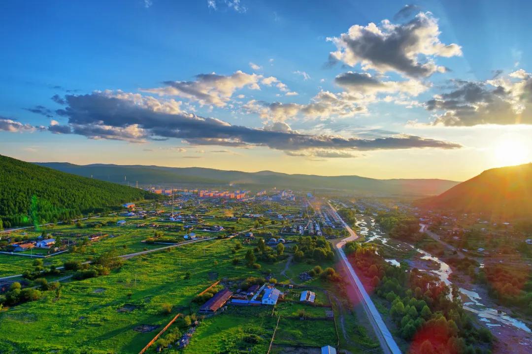八月的呼伦贝尔大草原,辽阔的呼伦贝尔大草原风景