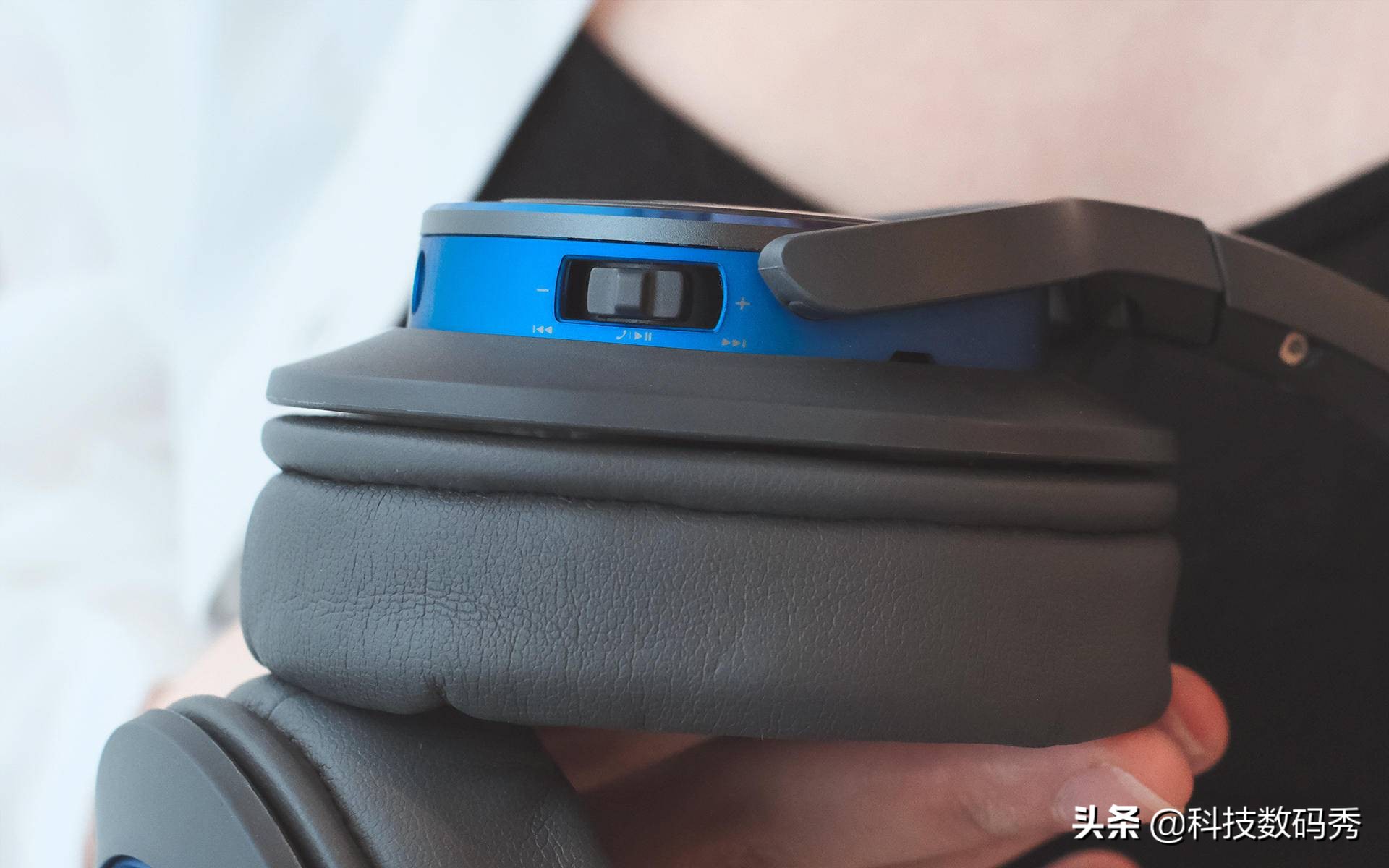 铁三角660bt耳机三玖同款,铁三角athws660bt颜值