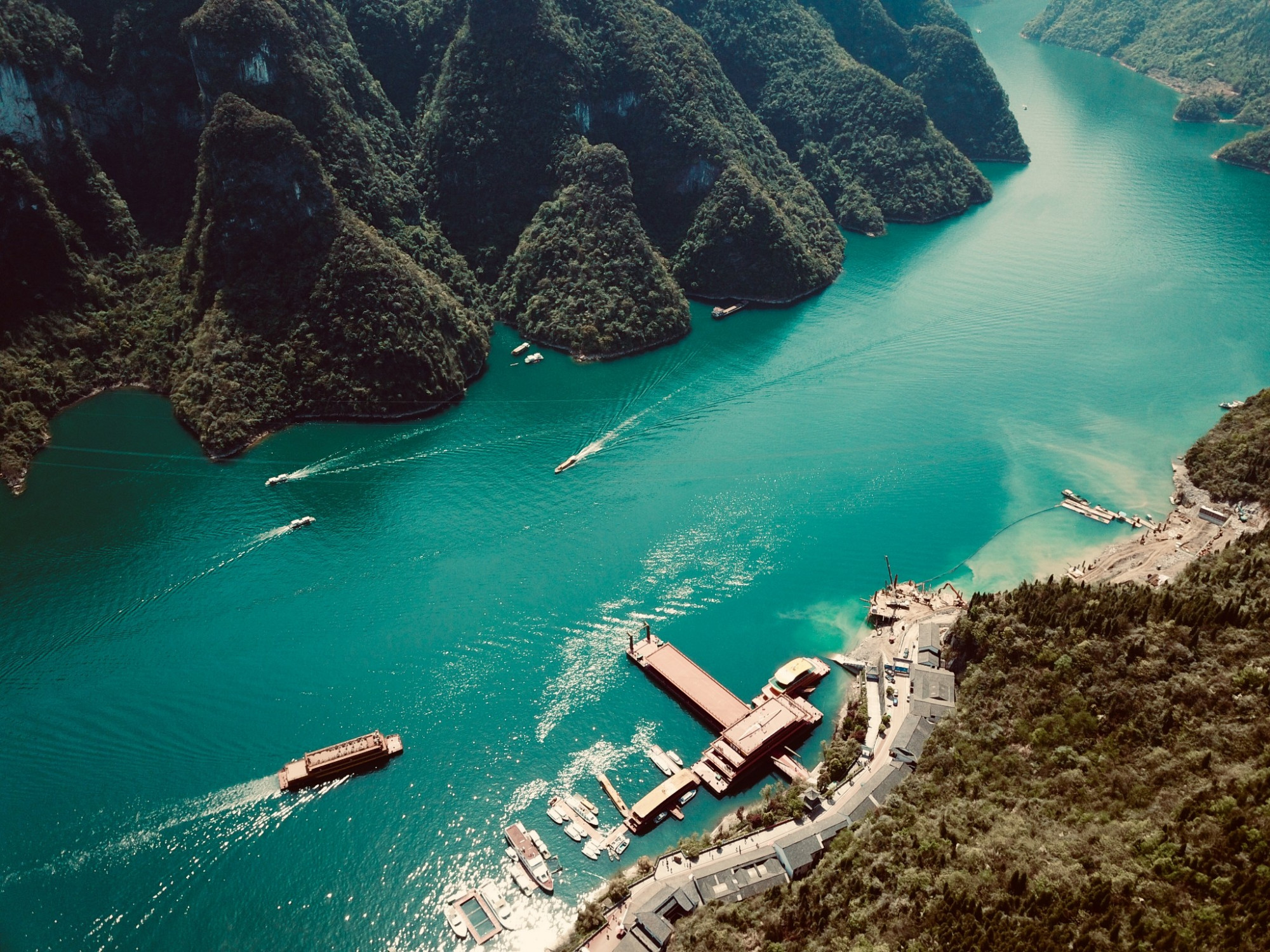 清江画廊800里清江美如画,清江画廊到底有多美